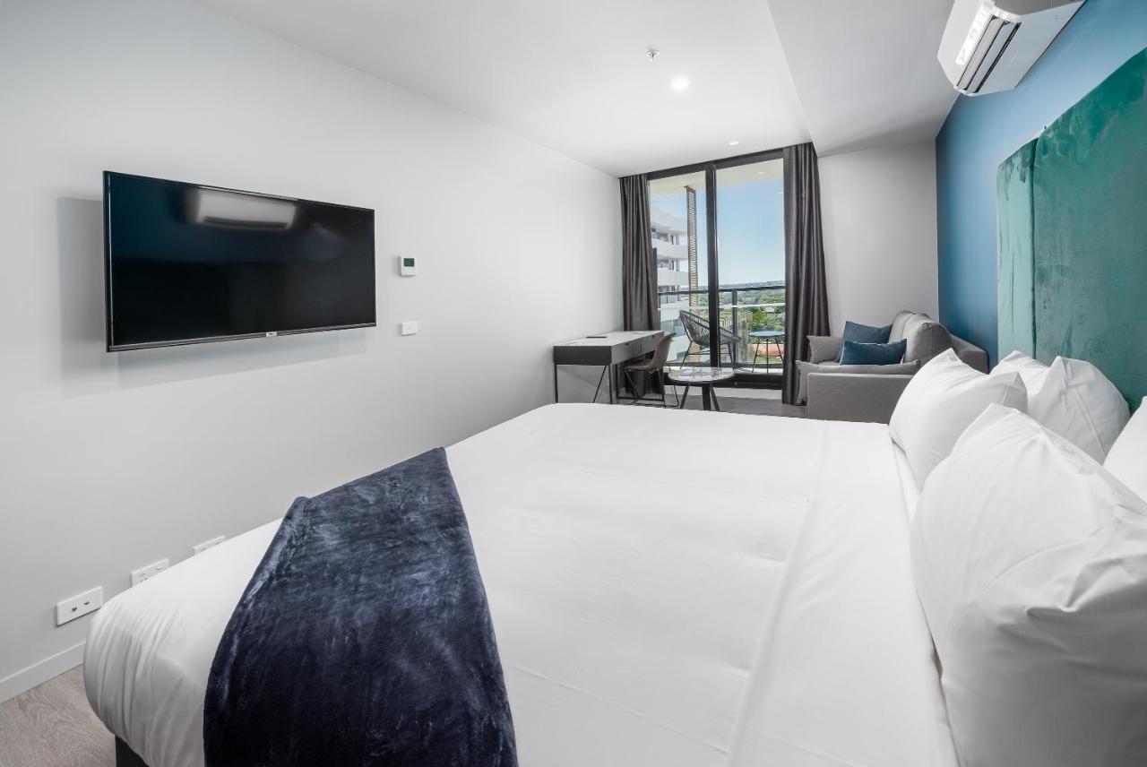 Oros Hotel And Apartments Oakleigh Esterno foto