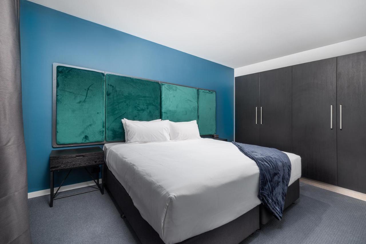Oros Hotel And Apartments Oakleigh Esterno foto